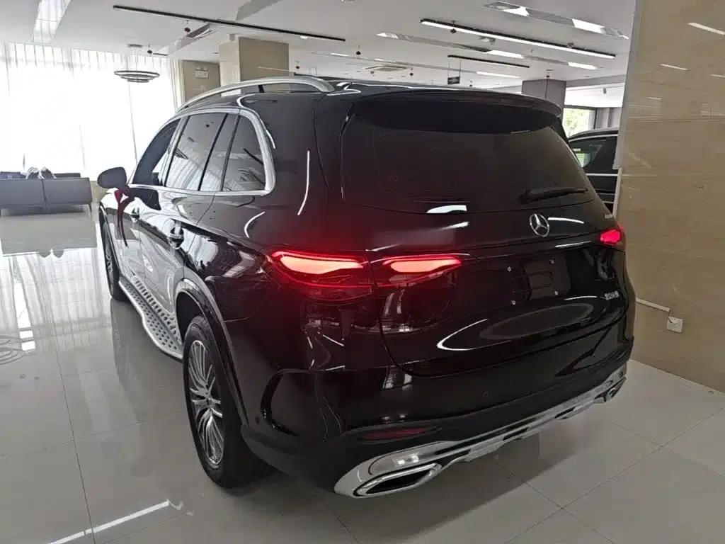 2024 Mercedes-Benz GLC 300 L 4MATIC Dynamic 7-seater — миниатюра 5