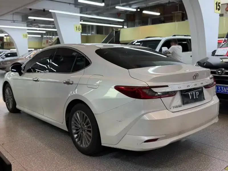 2024 Camry 2.0GVP Luxury Edition — миниатюра 4