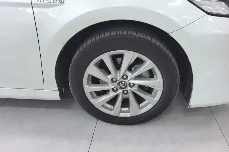 Camry 2021 Hybrid 2.5HGVP Leading Edition — миниатюра 4