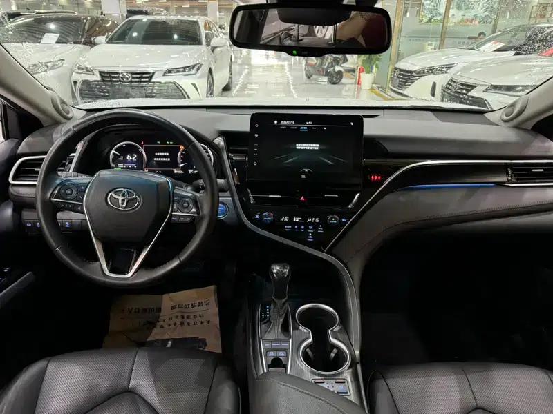 Camry 2021 Hybrid 2.5HQ Flagship Edition — миниатюра 7