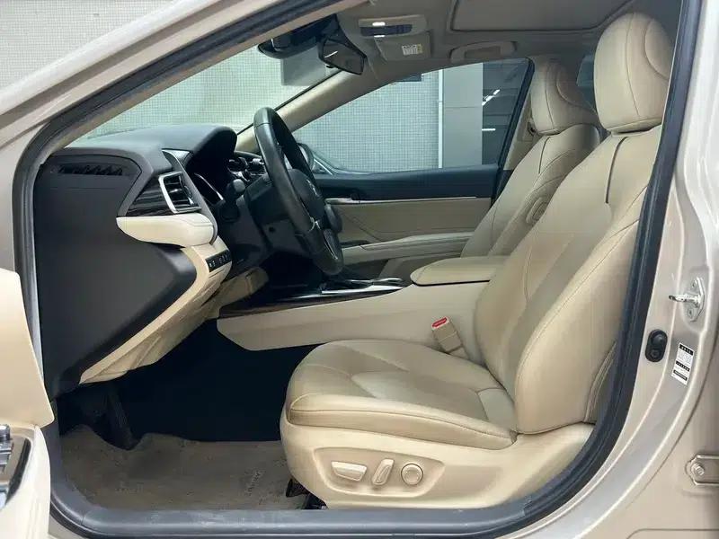 Camry 2019 Facelift 2.0G Luxury Edition — миниатюра 18
