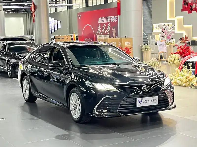 2021 Camry 2.0G Luxury Edition — миниатюра 3
