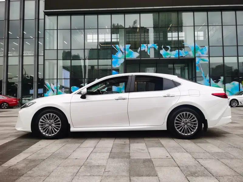 2026 Camry 2.0GVP Luxury Edition — миниатюра 4