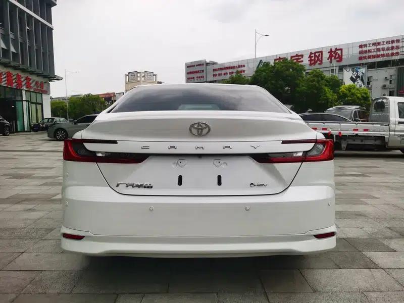 2026 Camry 2.0GVP Luxury Edition — миниатюра 6