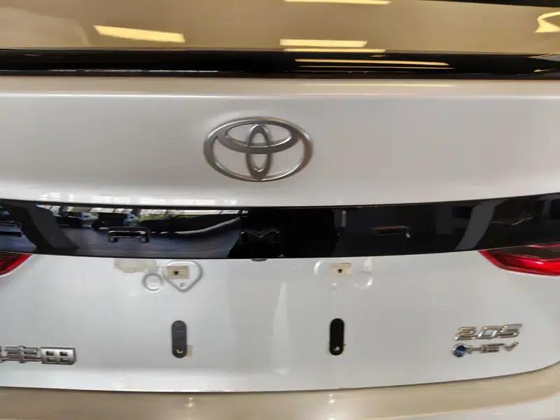 2024 Camry Hybrid 2.0HXS Sport Plus Edition — миниатюра 17