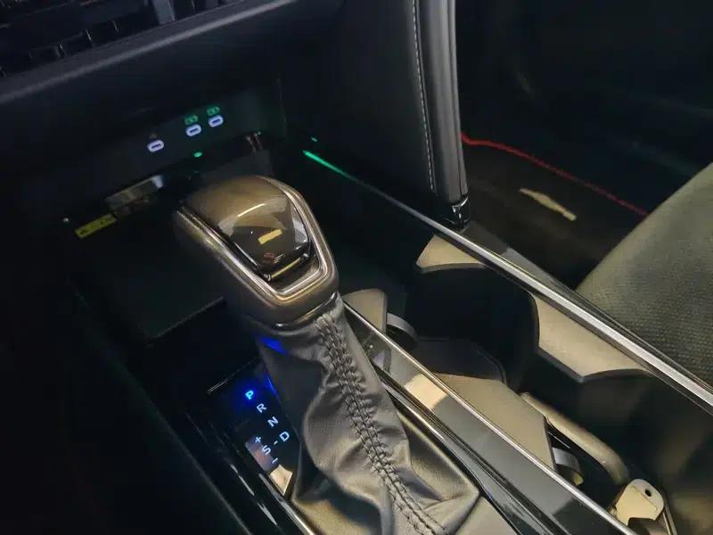 2024 Camry Hybrid 2.0HXS Sport Plus Edition — миниатюра 28