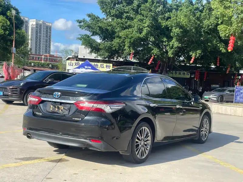 Camry 2019 Facelift Hybrid 2.5HG Luxury Edition — миниатюра 6