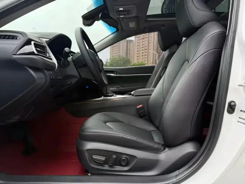Camry 2019 Facelift 2.5G Luxury Edition — миниатюра 11
