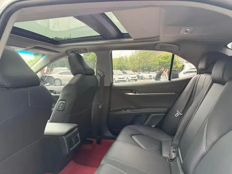 Camry 2019 Facelift 2.5G Luxury Edition — миниатюра 12