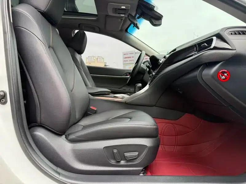 Camry 2019 Facelift 2.5G Luxury Edition — миниатюра 14