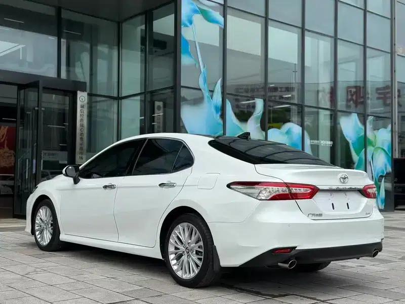 Camry 2019 Facelift 2.5G Luxury Edition — миниатюра 5