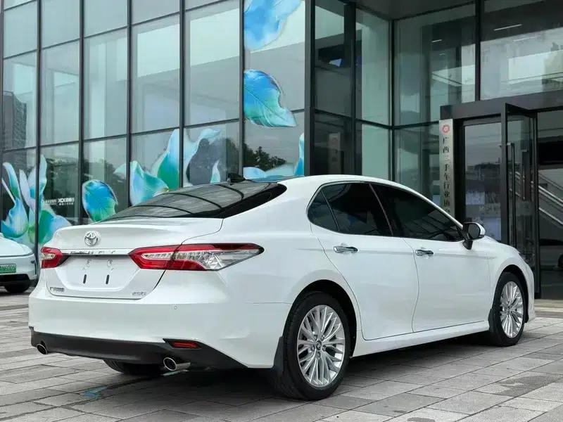 Camry 2019 Facelift 2.5G Luxury Edition — миниатюра 7