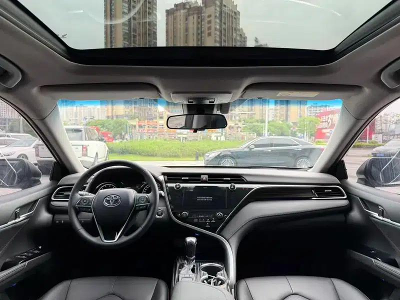 Camry 2019 Facelift 2.5G Luxury Edition — миниатюра 8