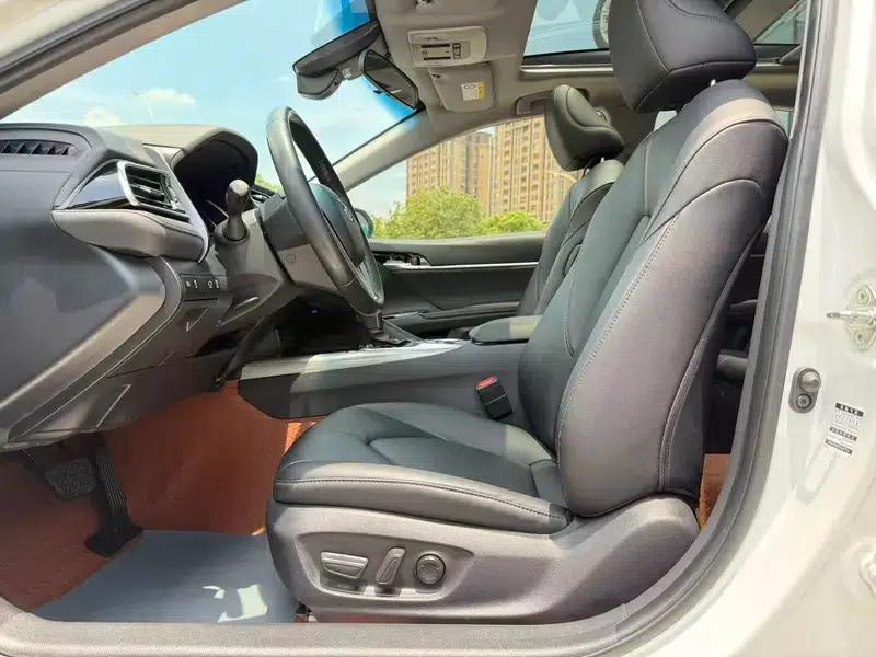 Camry 2019 Hybrid 2.5HG Luxury Edition (China VI Emission Standard) — миниатюра 11
