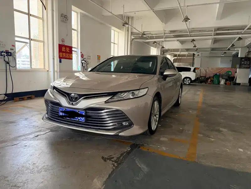 2018 Camry 2.5G Luxury Edition — миниатюра 1