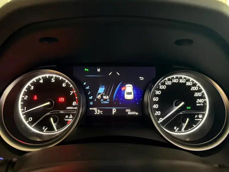 2018 Camry 2.5G Luxury Edition — миниатюра 11