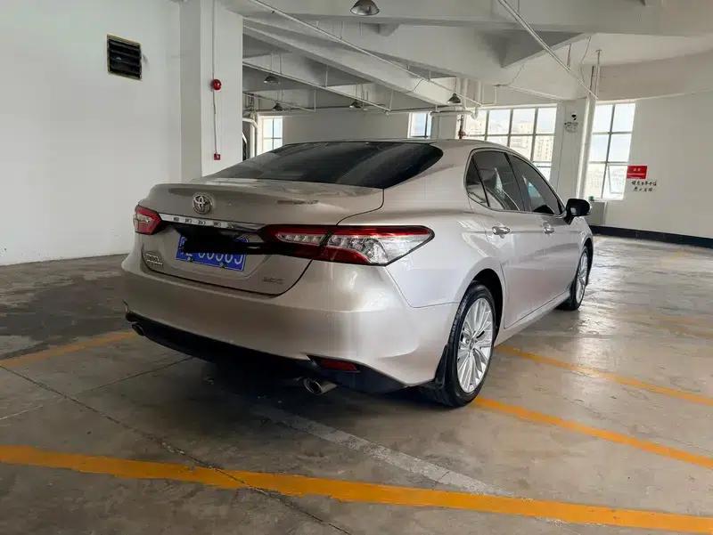 2018 Camry 2.5G Luxury Edition — миниатюра 6