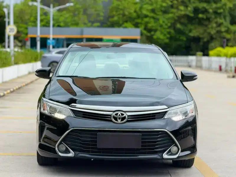 Camry 2016 2.0E 10th Anniversary Elite Edition — миниатюра 2