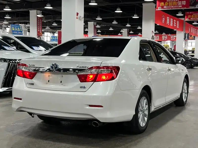 2012 Camry Hybrid 2.5HG Luxury Edition — миниатюра 6