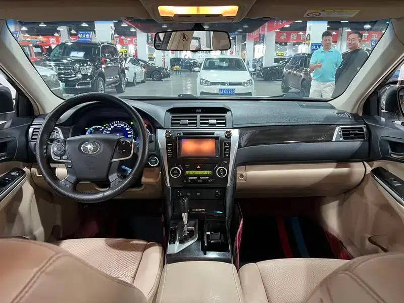 2012 Camry Hybrid 2.5HG Luxury Edition — миниатюра 7
