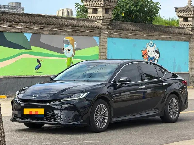 2024 Camry 2.0GVP Luxury Edition — миниатюра 1