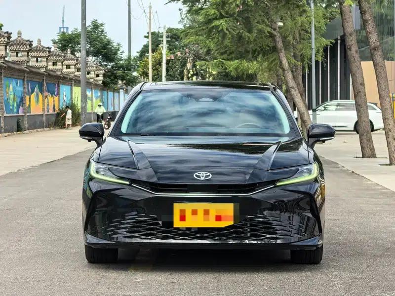 2024 Camry 2.0GVP Luxury Edition — миниатюра 2