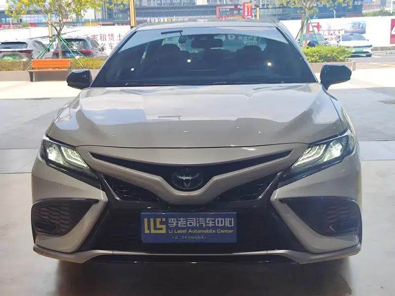 Camry 2021 Hybrid 2.5HS Sport Edition — миниатюра 2
