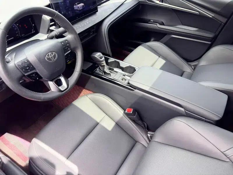 2024 Camry 2.0GVP Luxury Edition — миниатюра 9