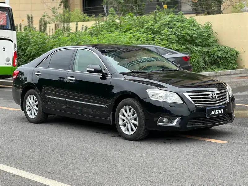2010 Camry 240G Classic Edition — миниатюра 3