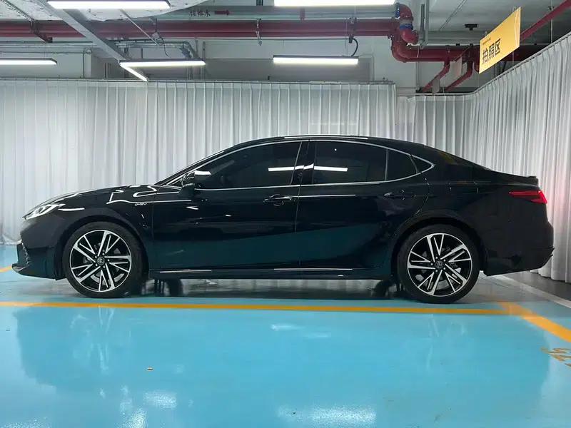 2024 Camry Hybrid 2.0HS Sport Edition — миниатюра 4