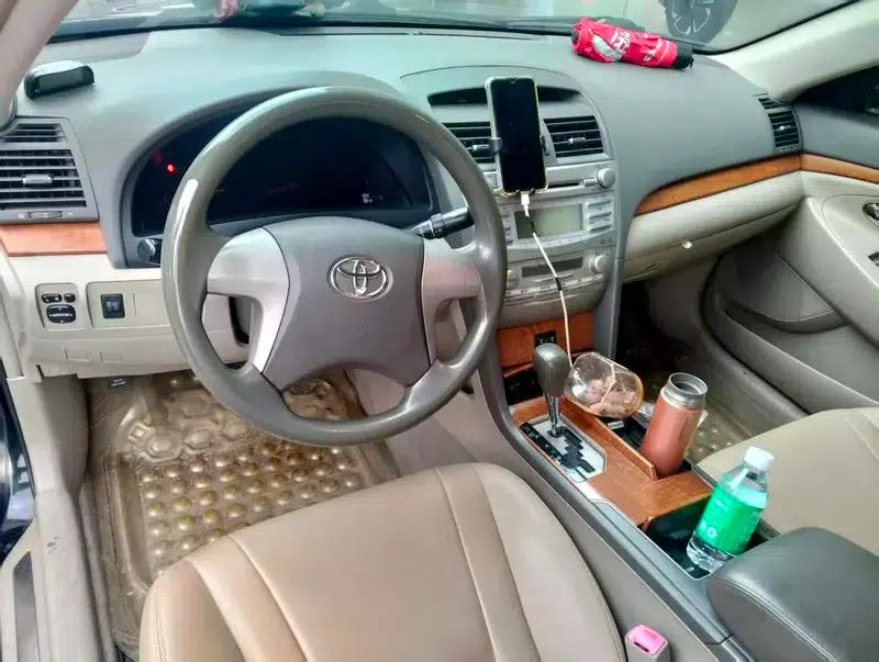 2011 Camry 200E Elite Sunroof Edition — миниатюра 6