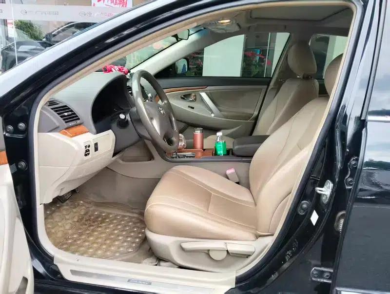 2011 Camry 200E Elite Sunroof Edition — миниатюра 8