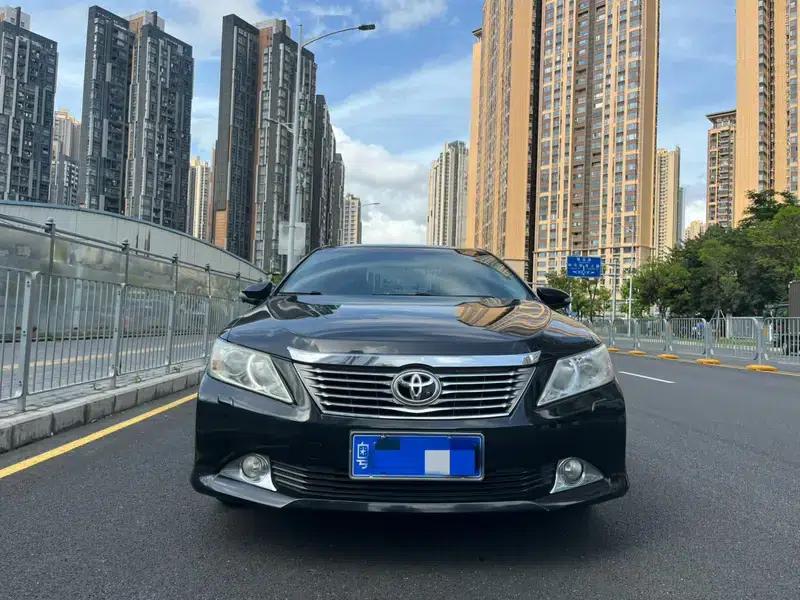 2012 Camry 2.5G Luxury Edition — миниатюра 2