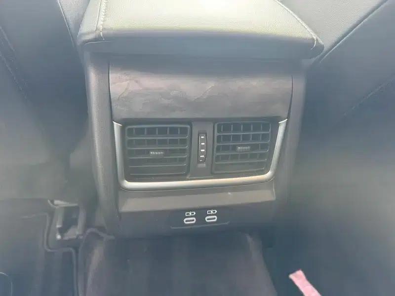 2024 Camry Hybrid 2.0HGVP Luxury Edition — миниатюра 22