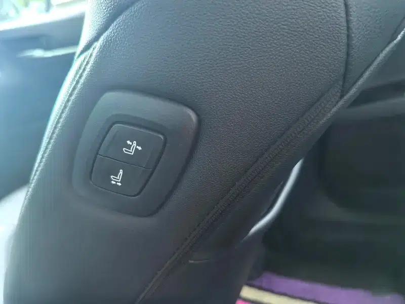 Camry 2019 Hybrid 2.5HG Luxury Edition (China VI Emission Standard) — миниатюра 12