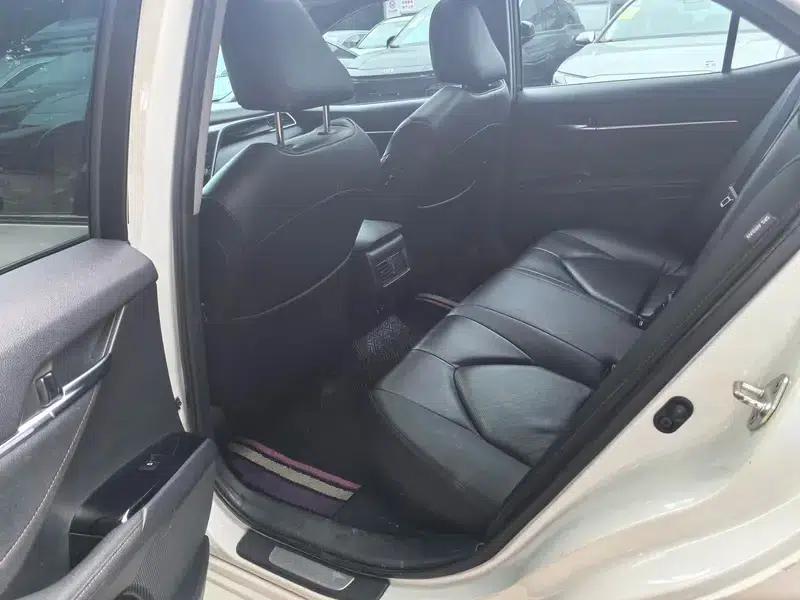 Camry 2019 Hybrid 2.5HG Luxury Edition (China VI Emission Standard) — миниатюра 26