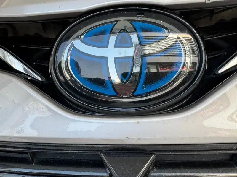Camry 2021 Hybrid 2.5HG Luxury Edition — миниатюра 12