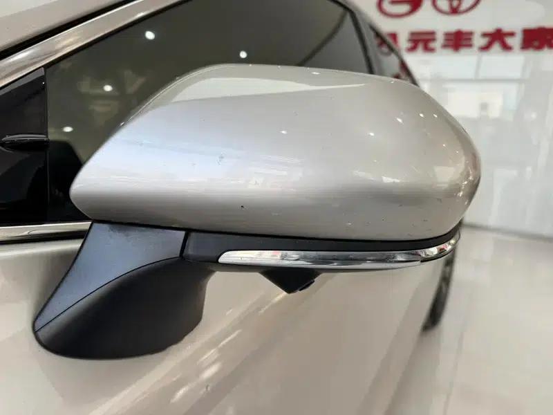 Camry 2021 Hybrid 2.5HG Luxury Edition — миниатюра 13