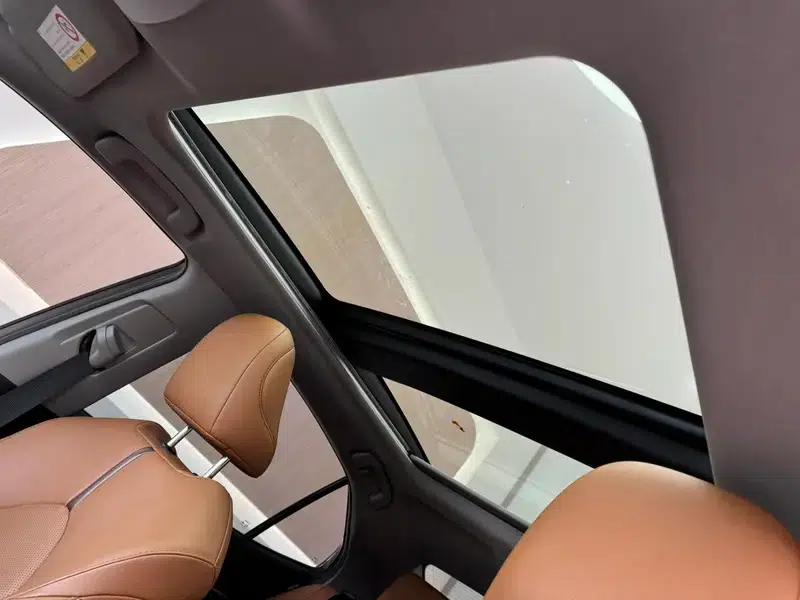 Camry 2021 Hybrid 2.5HG Luxury Edition — миниатюра 26