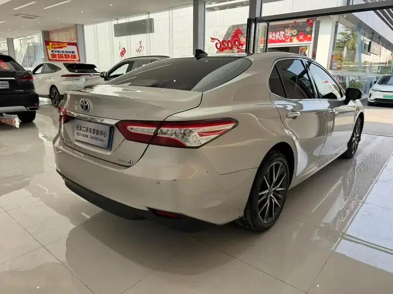 Camry 2021 Hybrid 2.5HG Luxury Edition — миниатюра 7