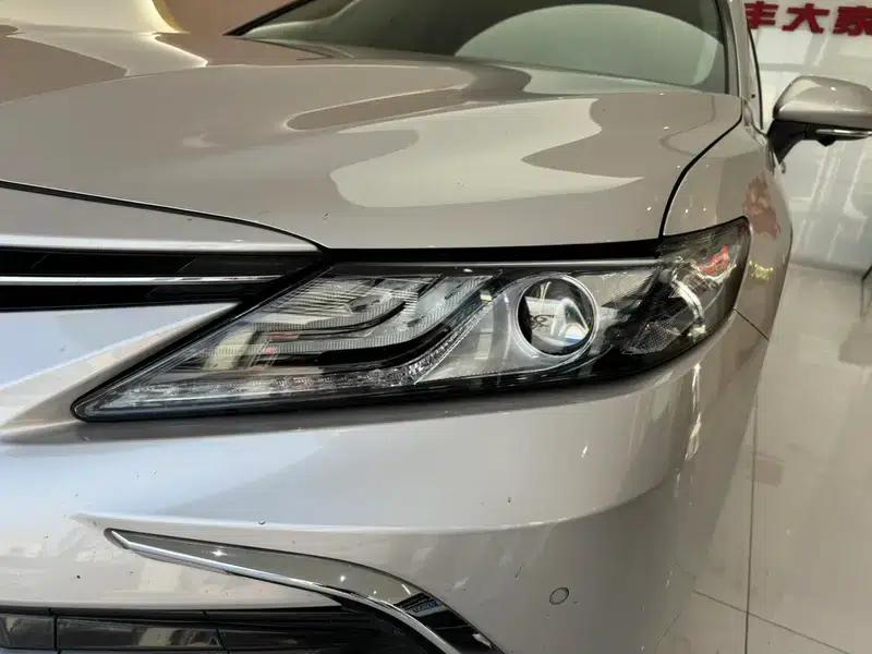 Camry 2021 Hybrid 2.5HG Luxury Edition — миниатюра 9
