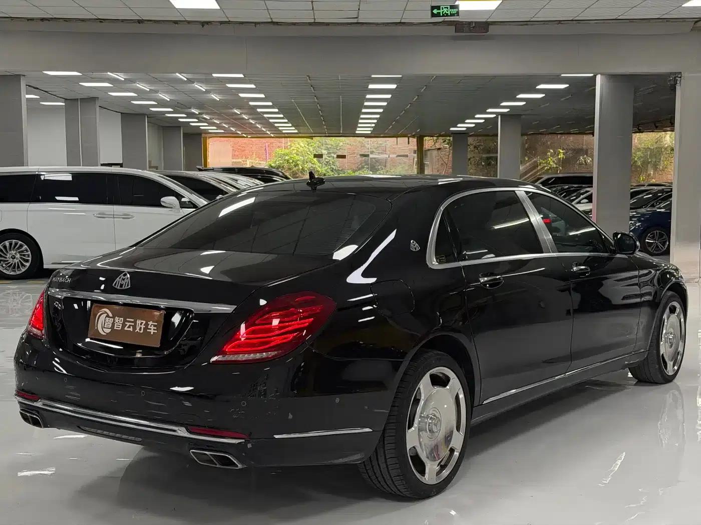 Maybach S-Class 2015 S 400 4MATIC — миниатюра 9