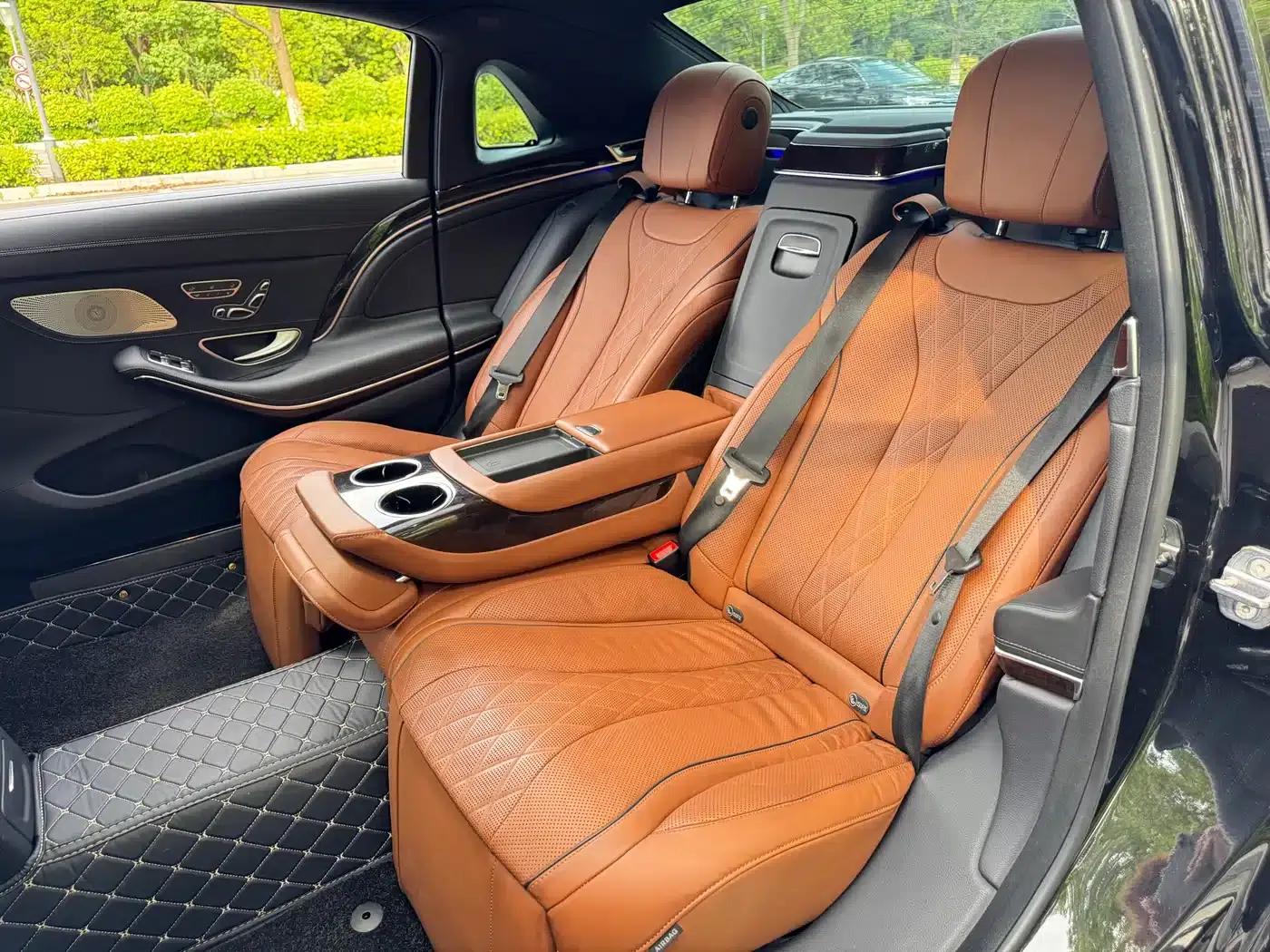 Maybach S-Class 2020 S 450 4MATIC Collector's Edition — миниатюра 7