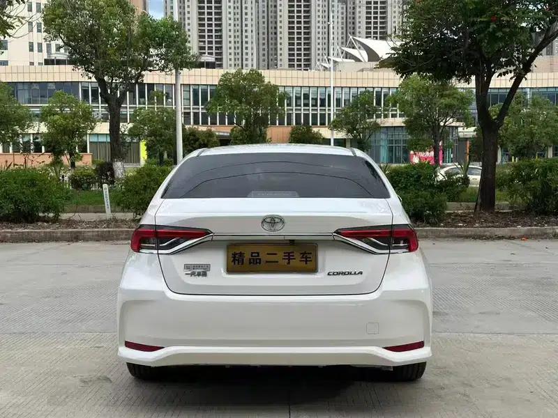 2021 Toyota Corolla 1.5L CVT Pioneer Edition — миниатюра 5