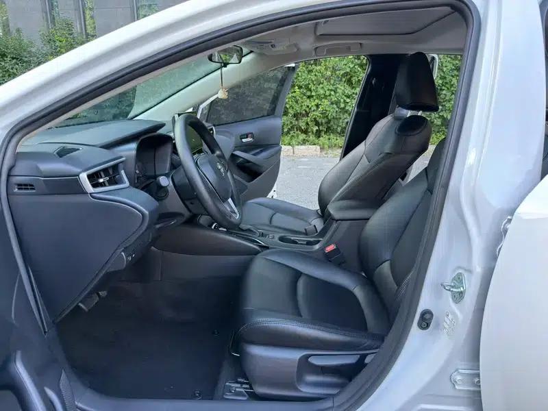 2023 Toyota Corolla 1.2T S-CVT Elite Edition — миниатюра 14