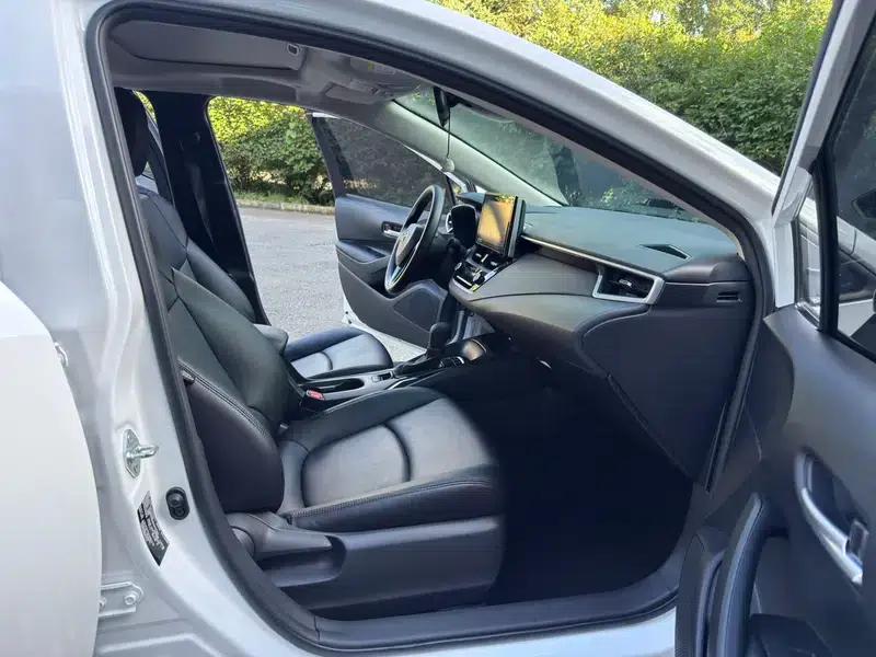 2023 Toyota Corolla 1.2T S-CVT Elite Edition — миниатюра 15