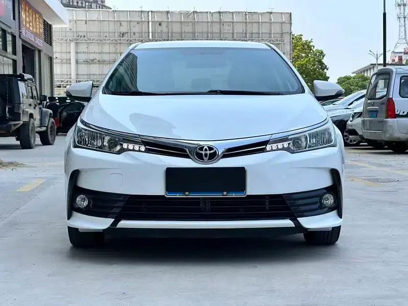 2017 Toyota Corolla Facelift 1.2T S-CVT GL (National V Emission Standard) — миниатюра 2