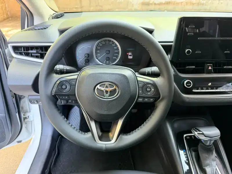 2019 Toyota Corolla Hybrid 1.8L E-CVT GL-i Pioneer Edition — миниатюра 12