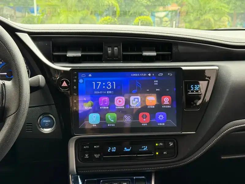 2017 Toyota Corolla Hybrid 1.8L E-CVT Pioneer Edition (National V Emission Standard) — миниатюра 8