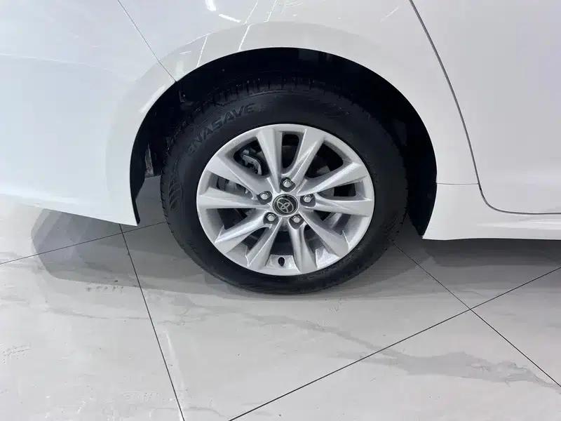 2023 Toyota Corolla Intelligent Hybrid 1.8L E-CVT Elite Edition — миниатюра 11